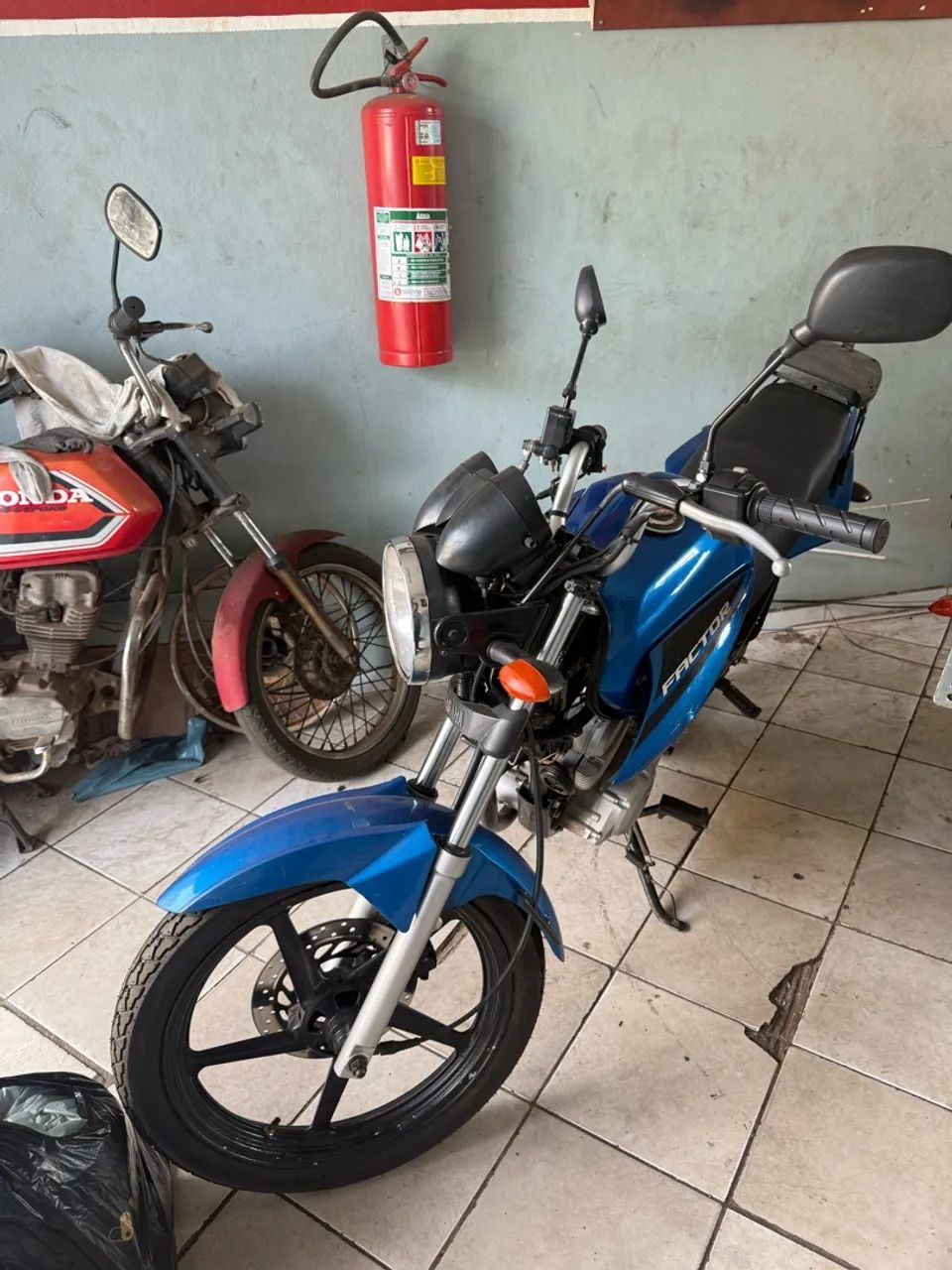 Yamaha YBR 125 Factor E 2014 - Foto 3
