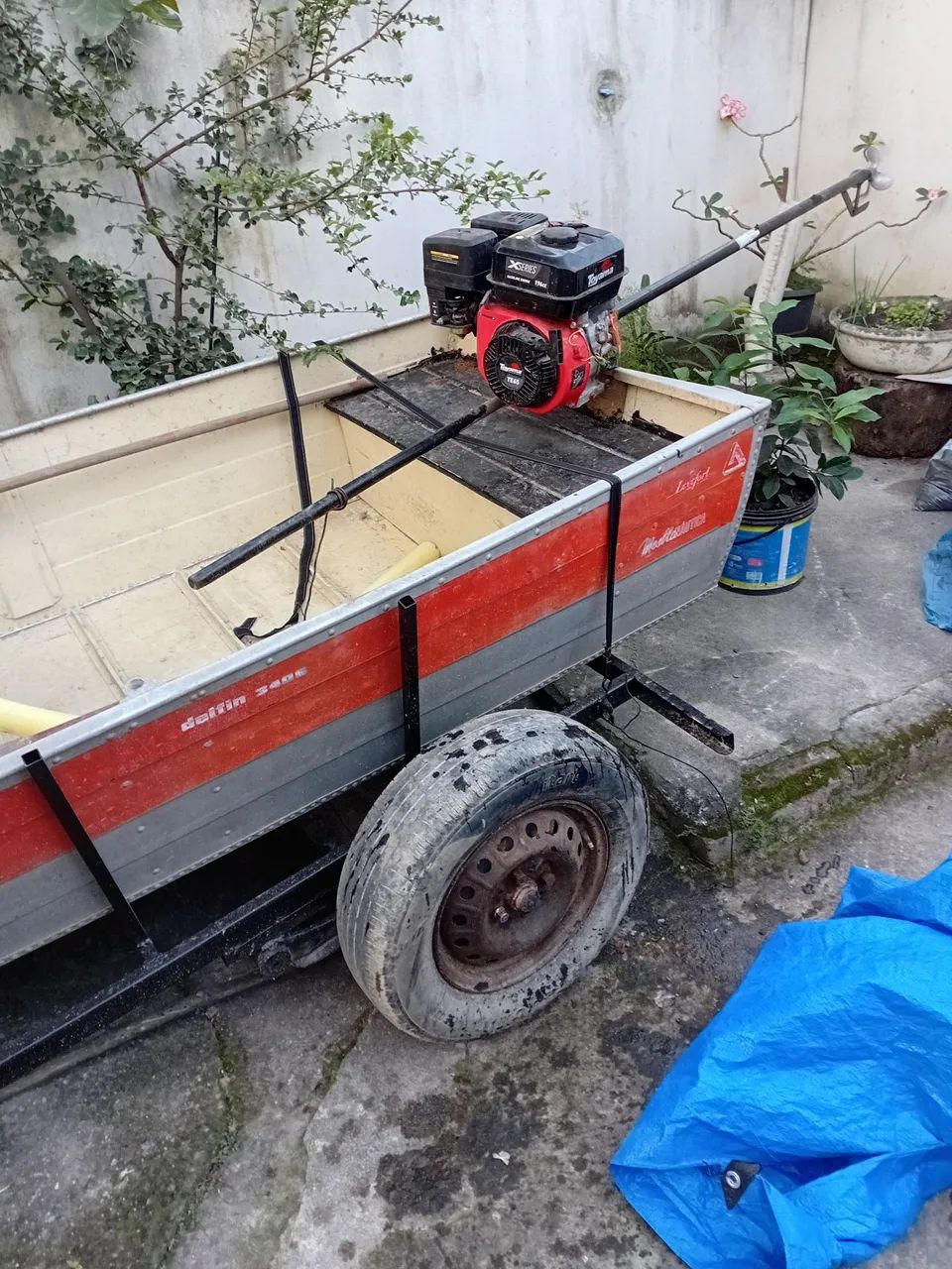 Barco com motor  - Foto 4