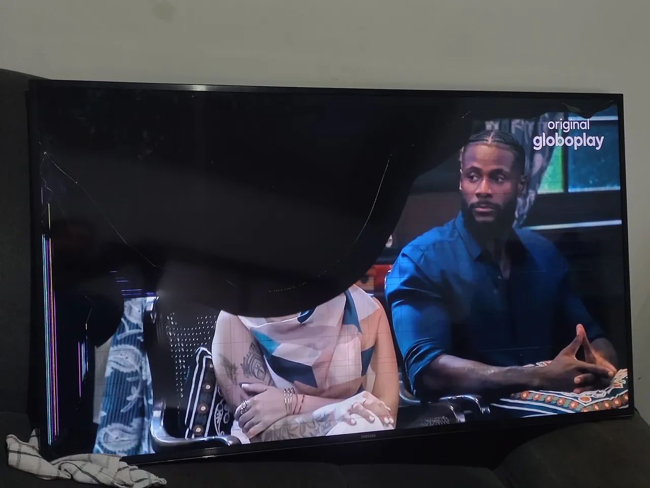 Smartv SAMSUNG 55'', retirar peças 