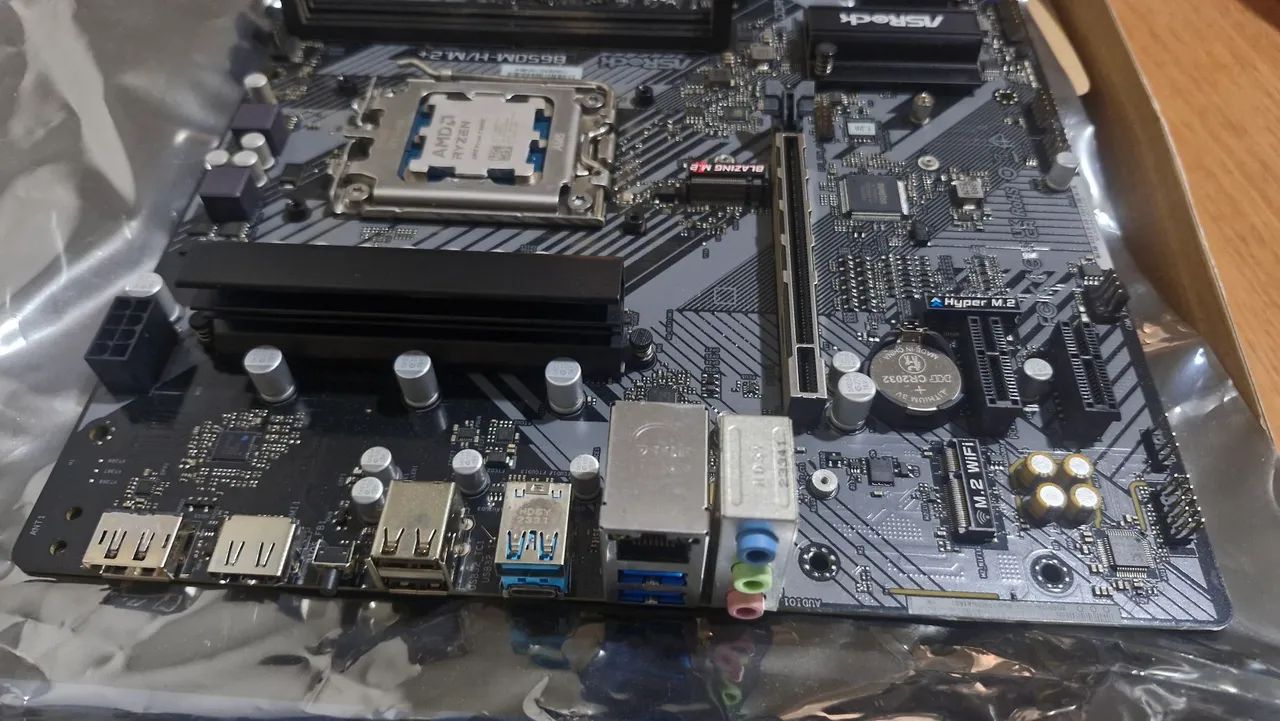 Processador r5 8600g AM5 B650 ASROCK