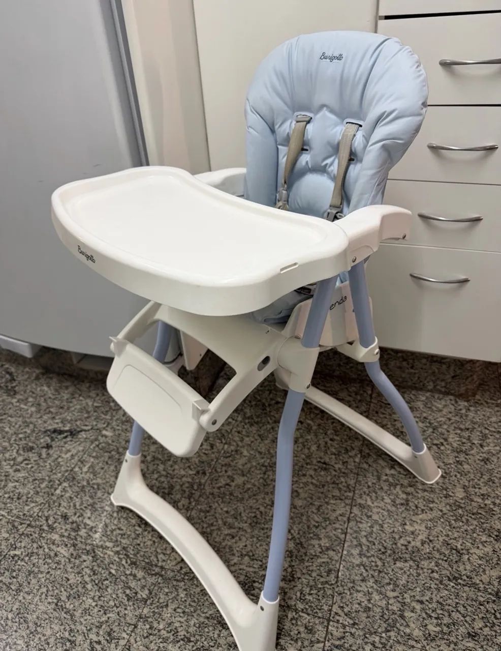 Cadeirão infantil