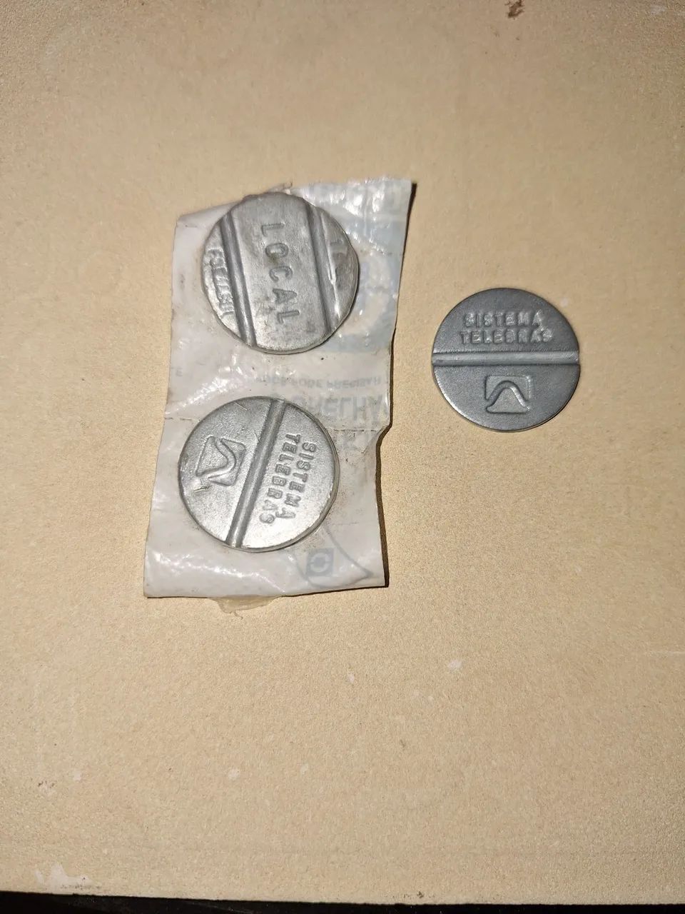 Antiguidade fichas telefônica de orelhão lacrada - Foto 4