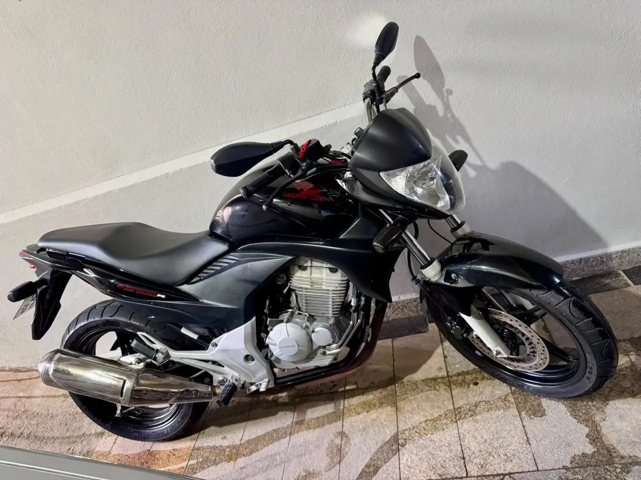 Cb 300 2011 - Foto 4