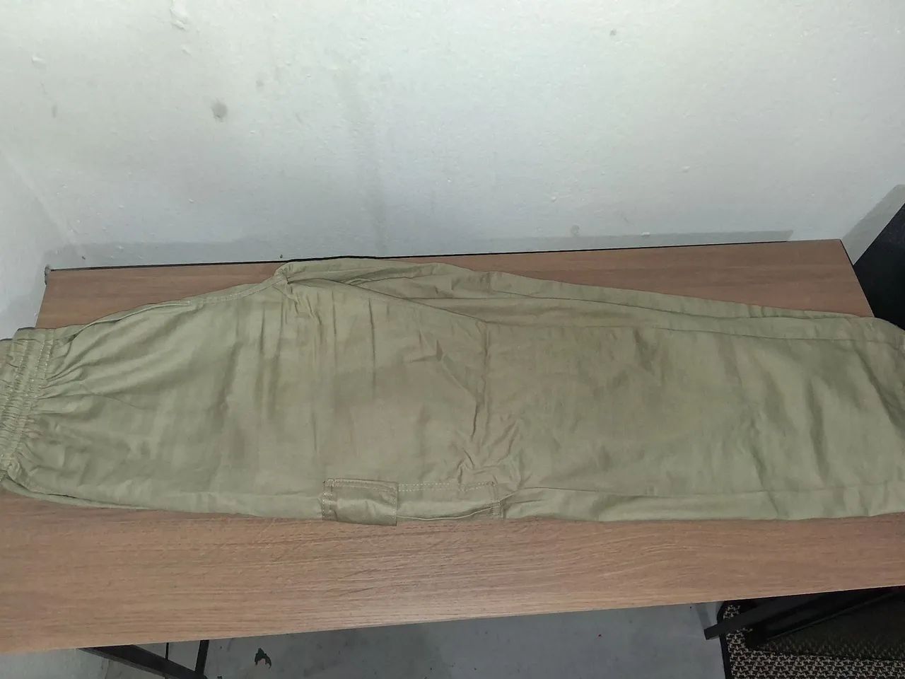 CALÇA CARGO VERDE - Foto 3