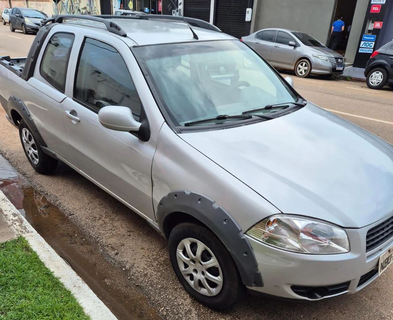 Fiat Strada Working 1.4 MPI Fire Flex 8V CD 2013 - Foto 2