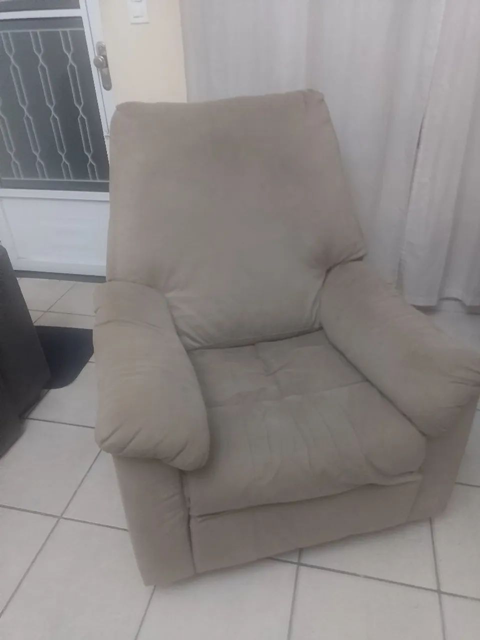 Poltrona65579523483010120