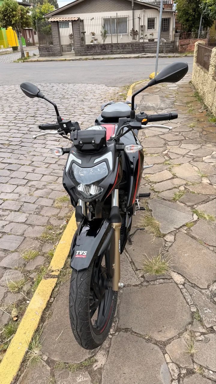 Apache 200 - Foto 2