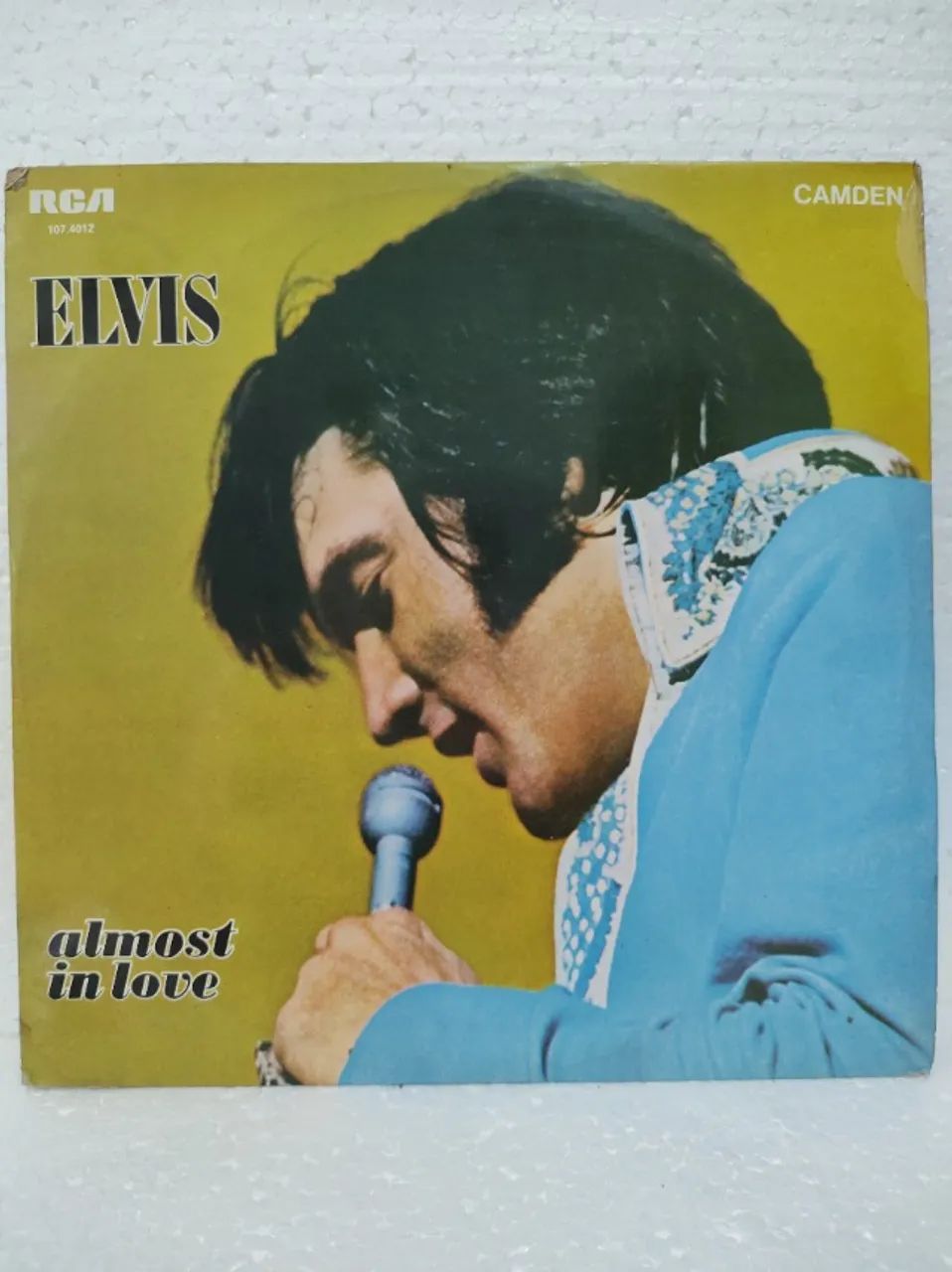 LP ELVIS PRESLEY - Almost in Love