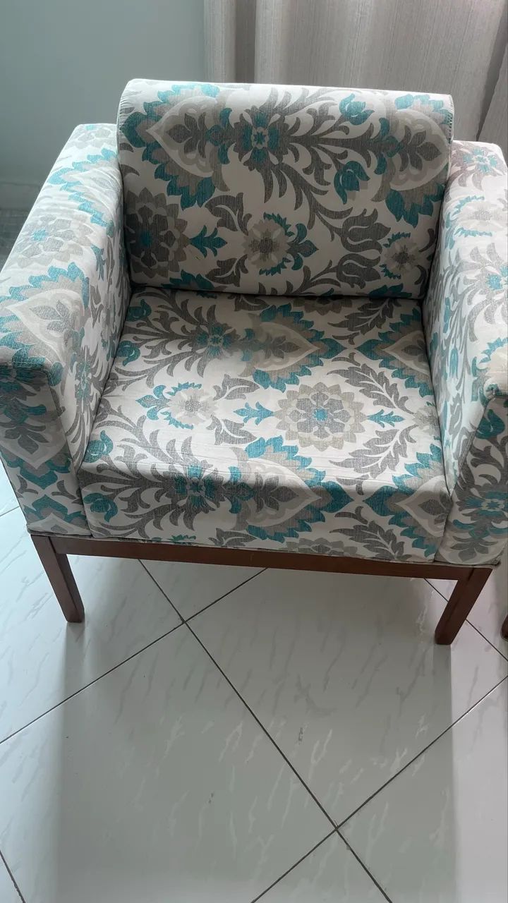 Poltronas e Sofá de 2 lugares - Foto 2