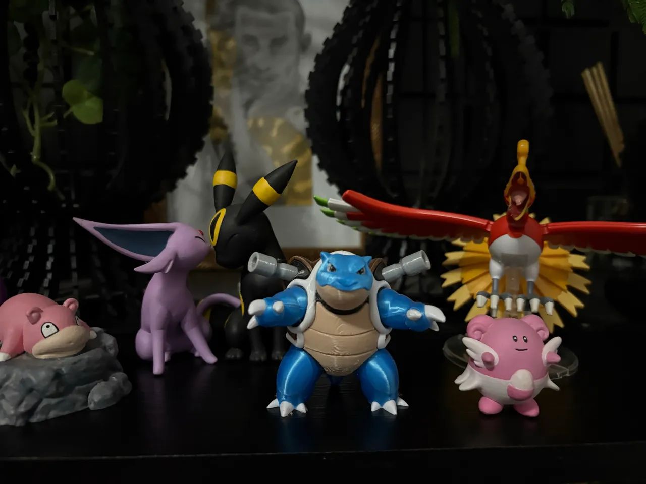 Lote com 9 figuras de Pokémon  - Foto 5