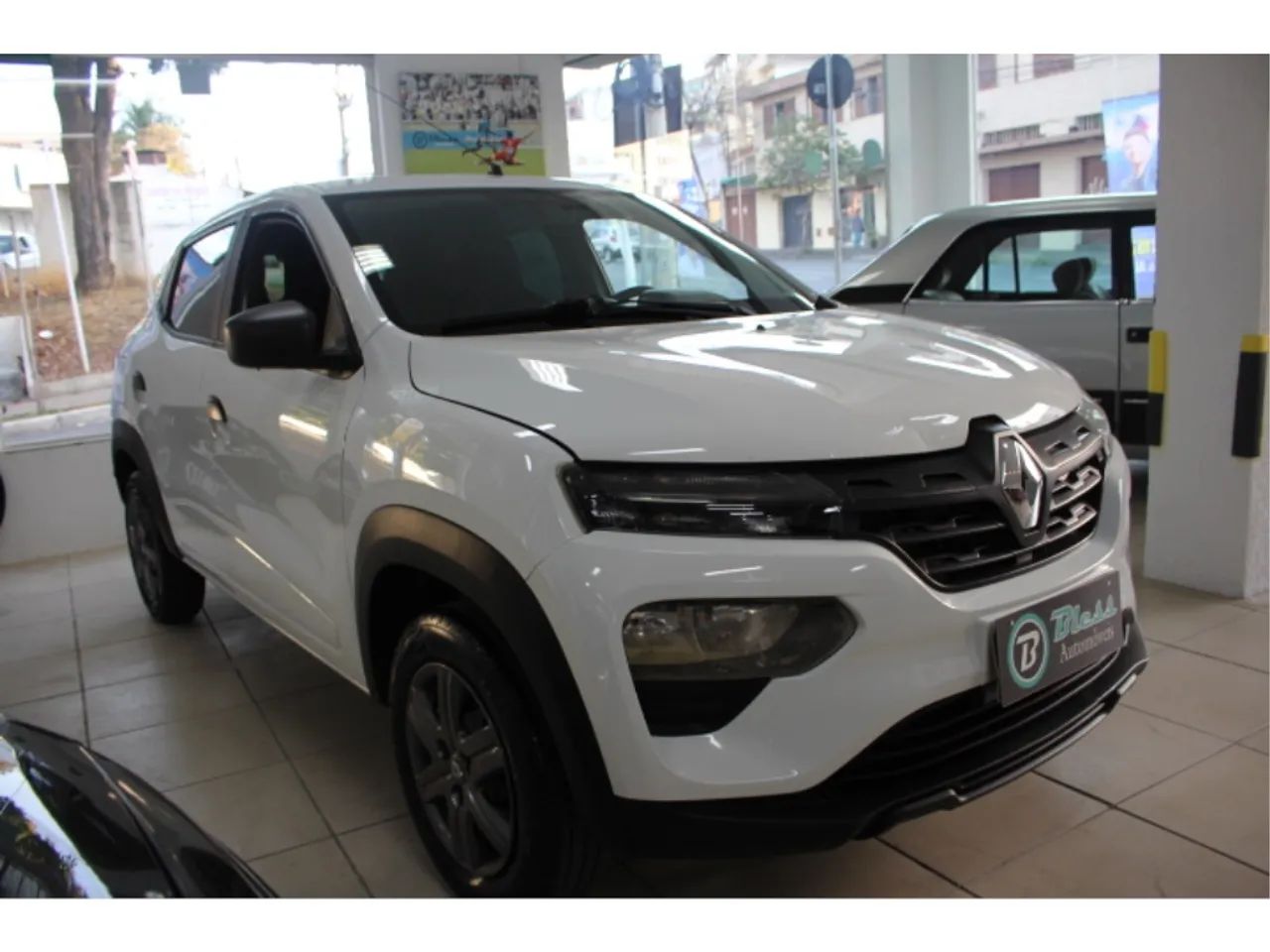 Renault Kwid 1.0 Intense 2023 - Foto 2