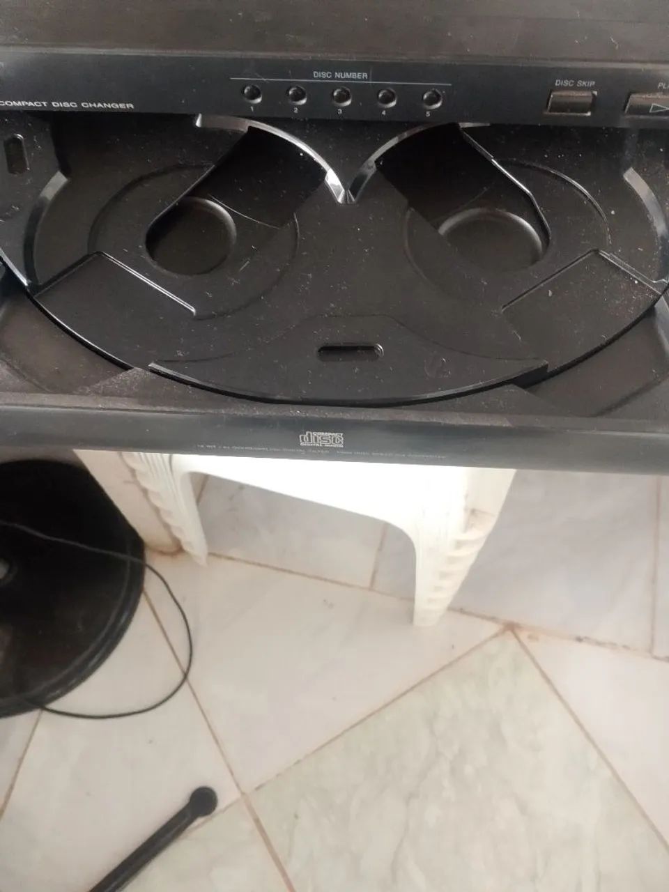 Cd player Gradiente CDC-AT  -SUCATA  - Foto 2