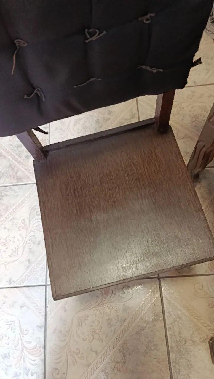 Mesa de sucupira com 6 cadeiras - Foto 5