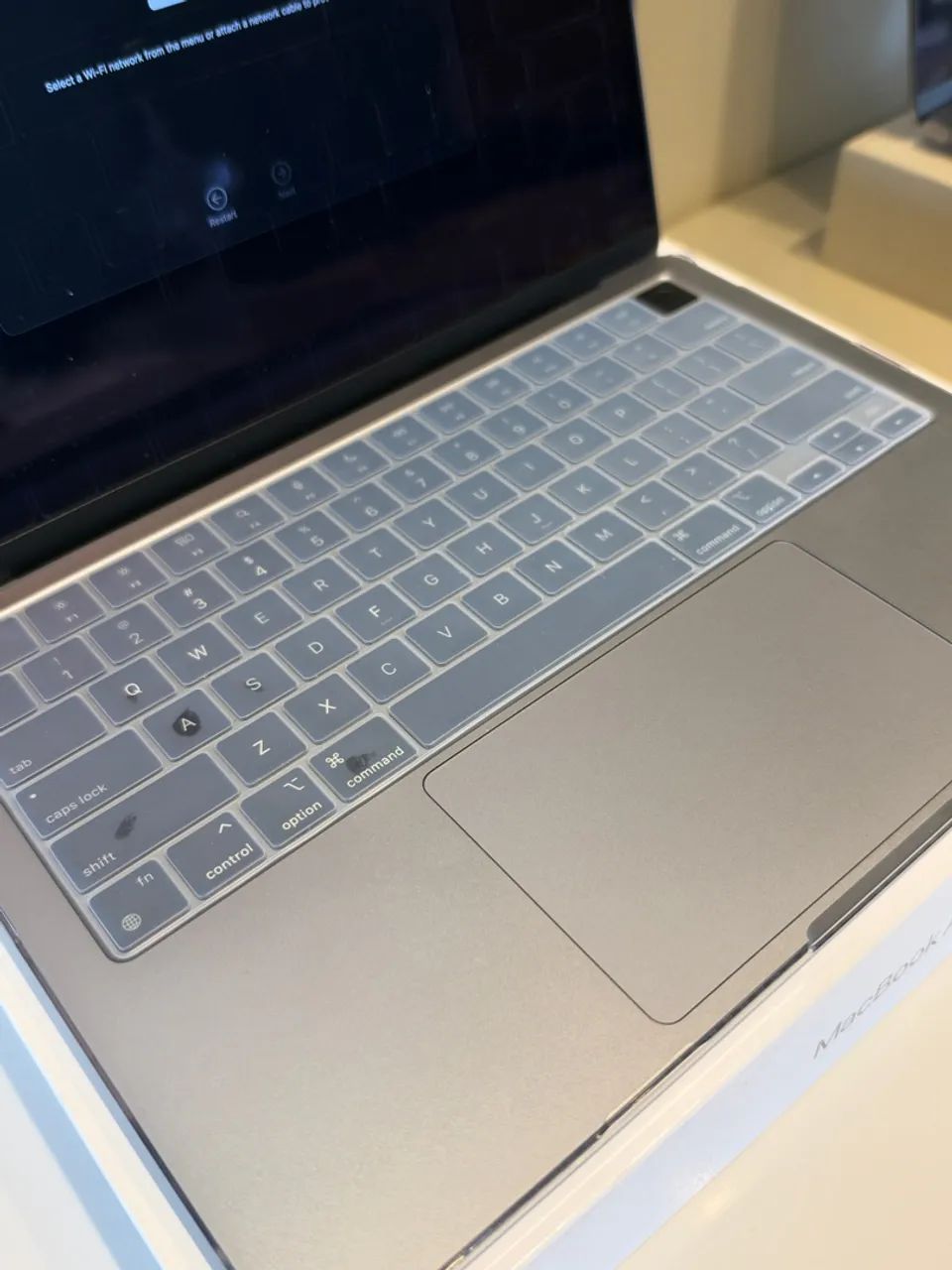 MacBook Air M3 | Estado de zero - Foto 3