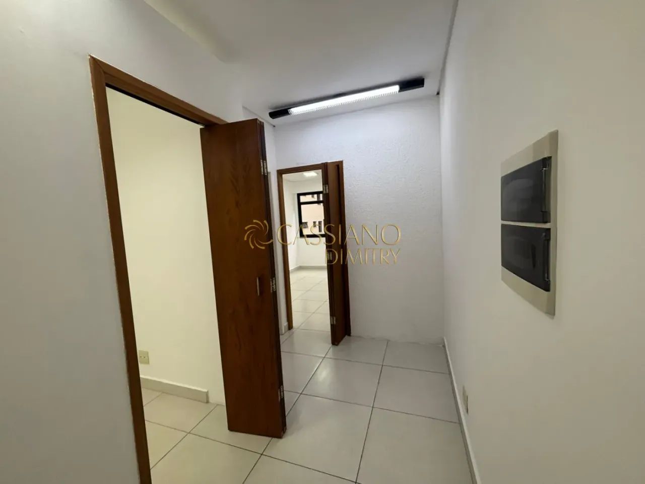 Sala comercial para locação de 33m² | 01 banheiro e 01 vaga de garagem | Edifício Terraço  - Foto 4