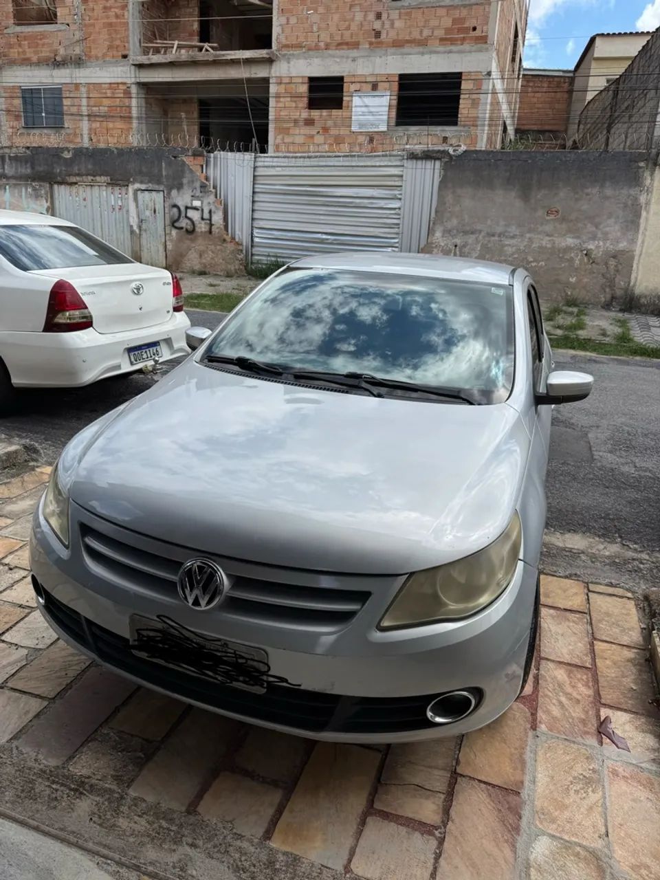 Volkswagen Voyage VOYAGE 1.0/1.0 City Mi Total Flex 8V 4p 2011