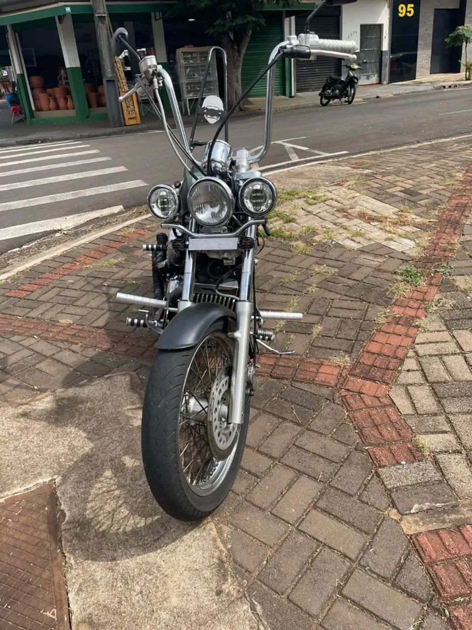 Shadow 600 , custom cor preta  - Foto 2