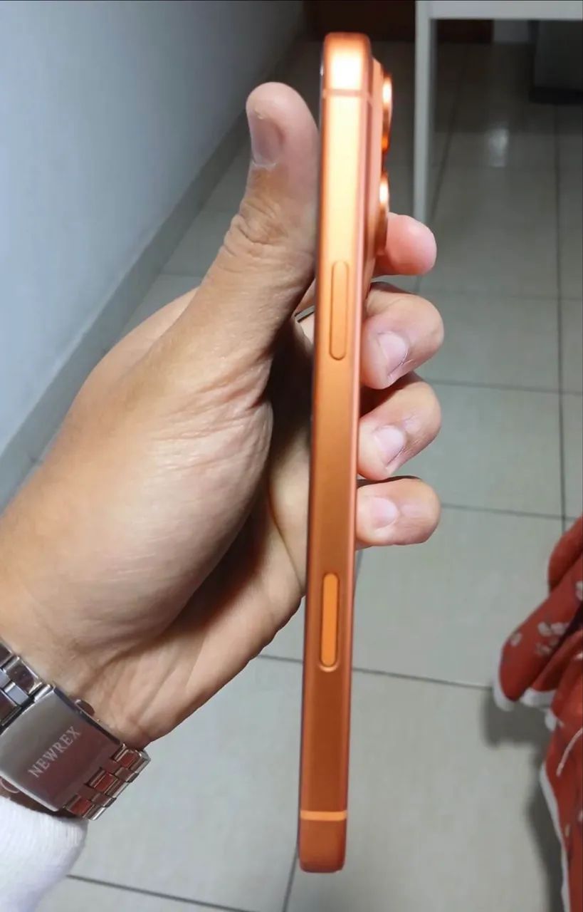 VENDO OU TROCO IPHONE 17 PRO MAX LARANJA  256 GB - Foto 2
