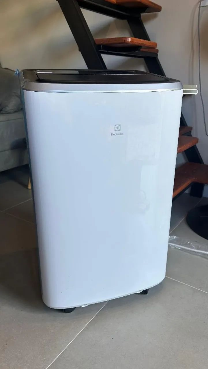 AR CONDICIONADO PORTÁTIL ELETROLUX TOP
