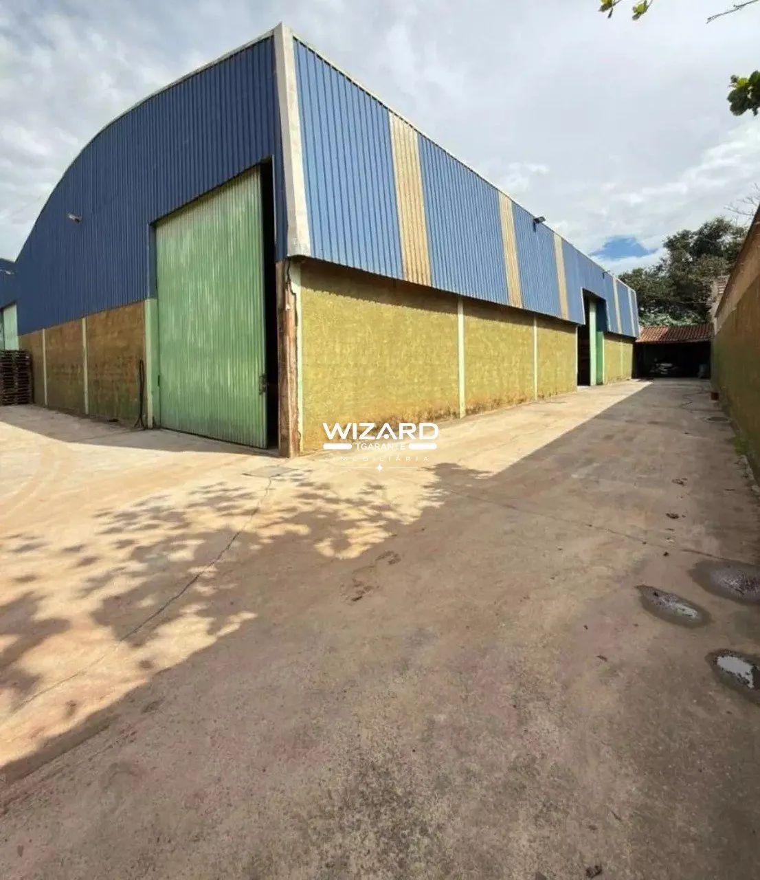 Galpão Comercial à Venda em Atibaia