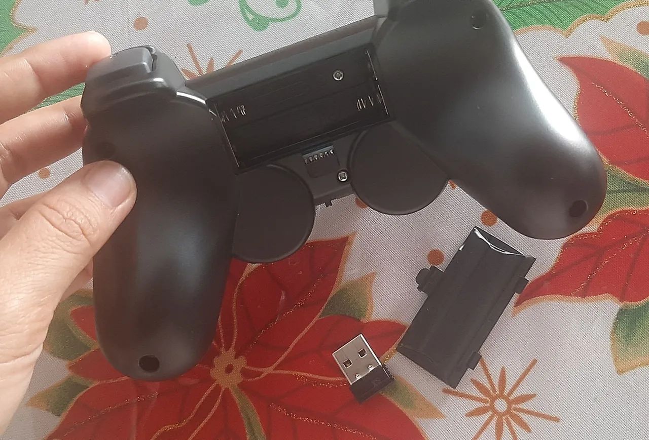 Gamepad controle sem fio para pc e Android 2.4Ghz - Funciona com 2 pilhas Aaa - Foto 4
