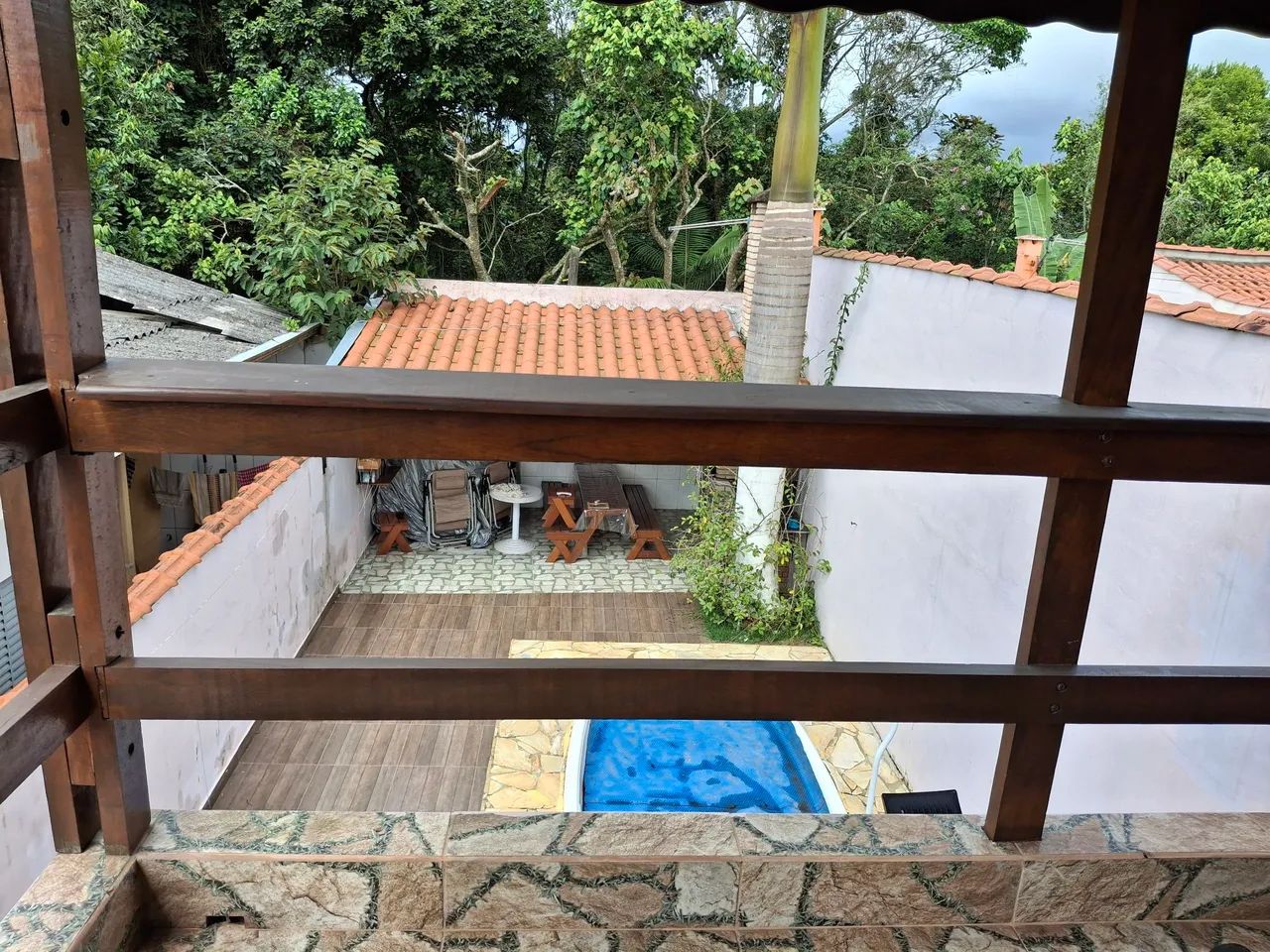 Suzano  vendo ou troco  lindo  sobrado com piscina - Foto 3