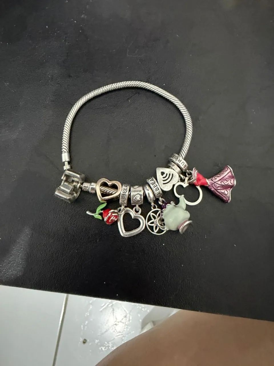 Pulseira VIVARA COM BERLOQUES VIVARA ou somente BERLOQUES