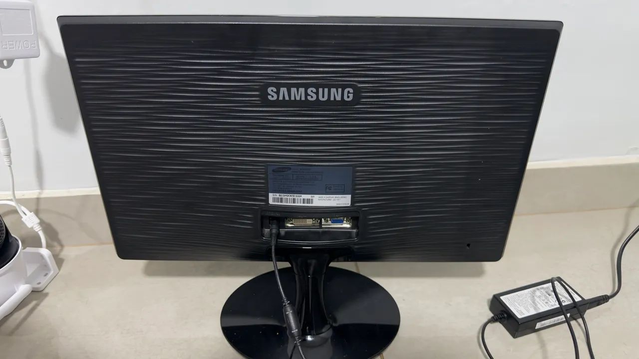 Monitor Samsung led 20 - Foto 5