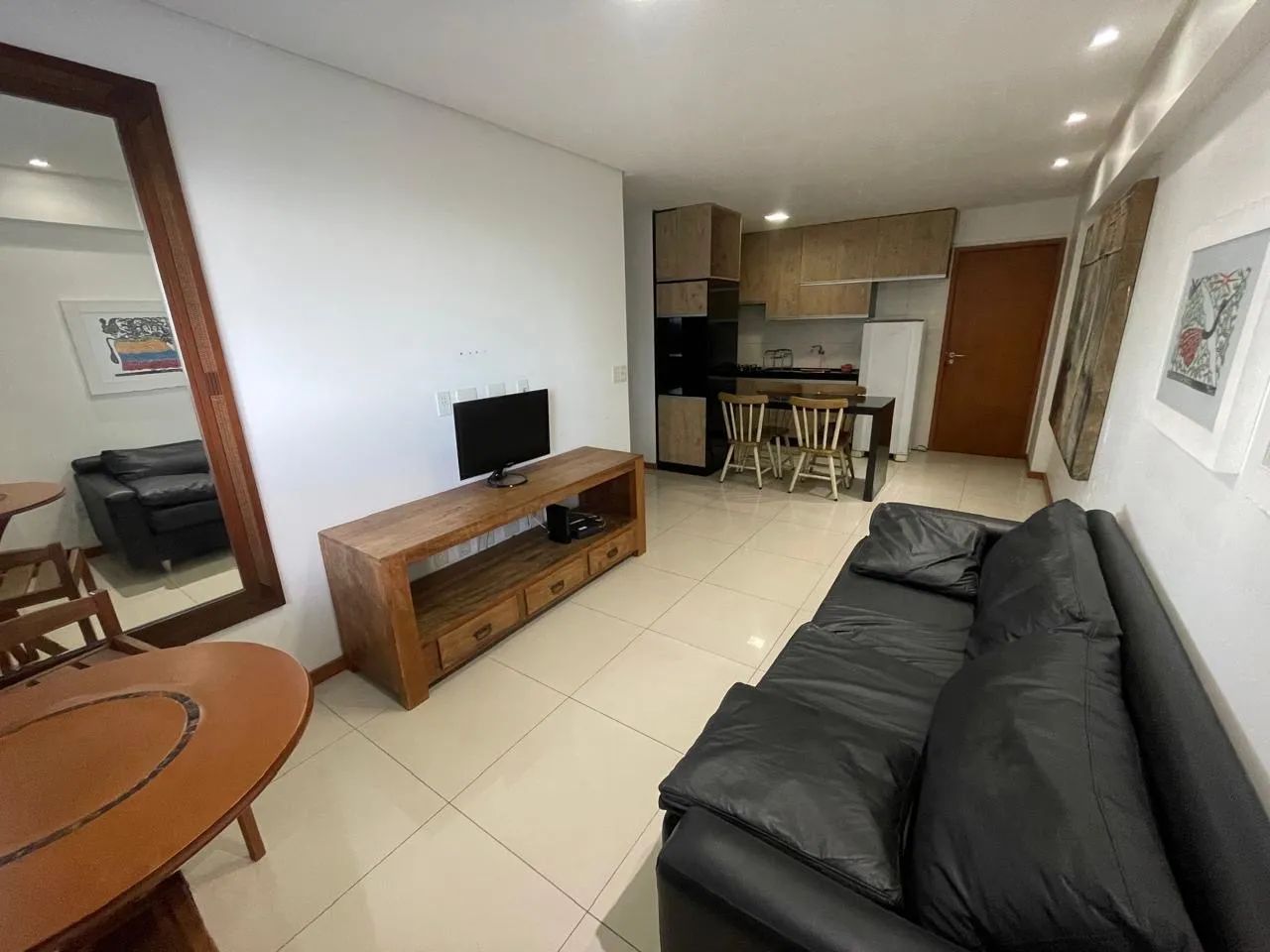 Alugo Quarto e Sala 100% nascente na Jatiuca 