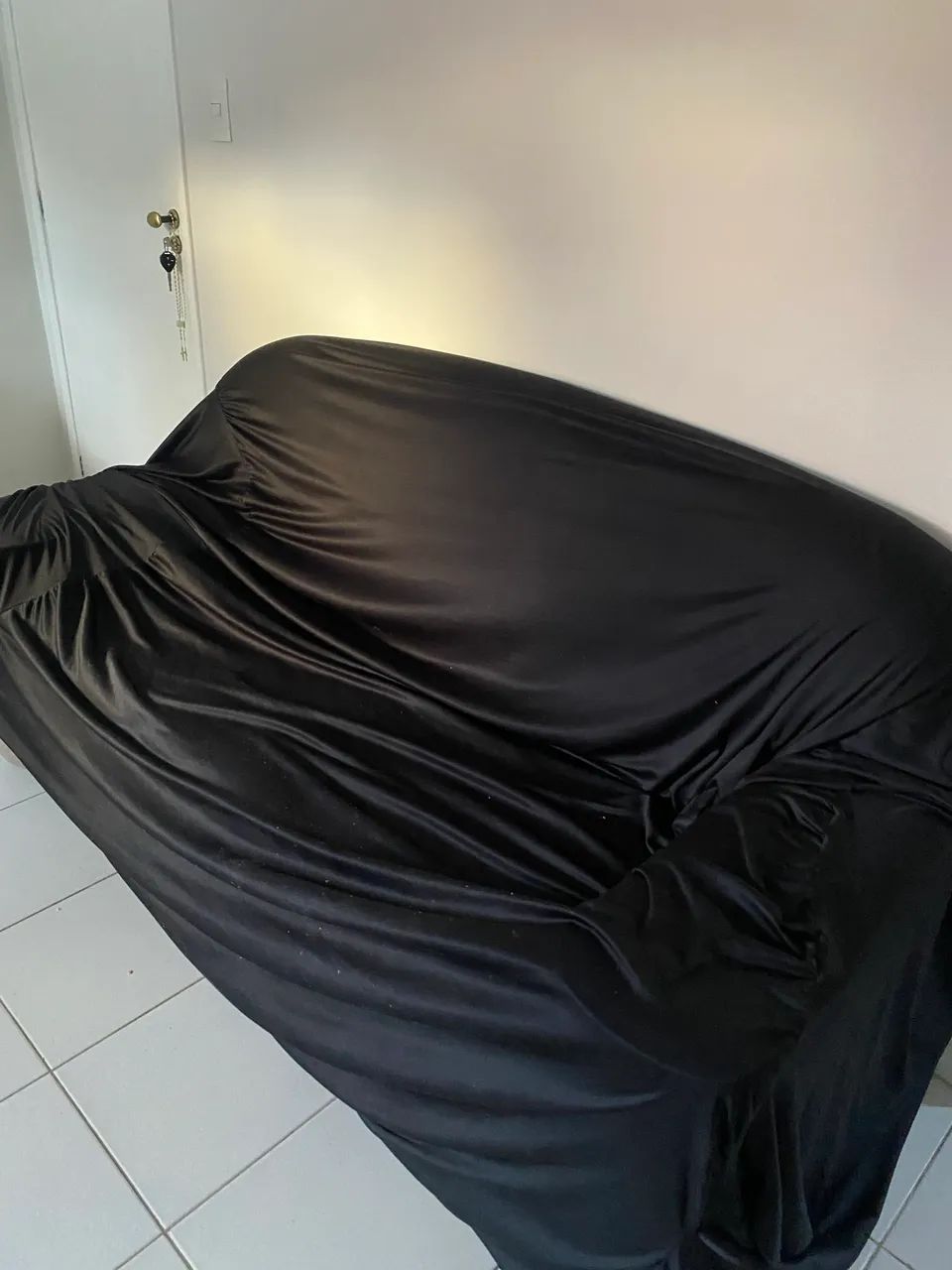 2 sofás (1 pequeno e 1 grande)  - Foto 2
