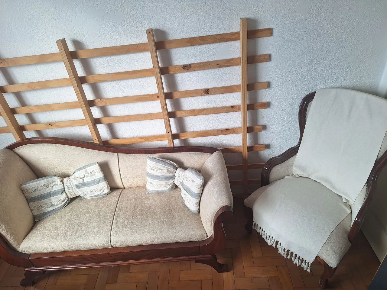 Divã e poltrona