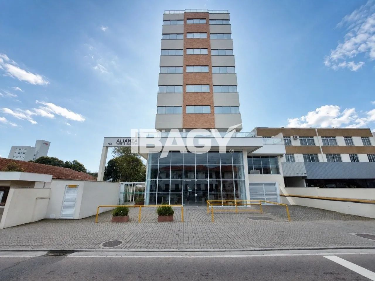 Excelente Apartamento 4 dormitório(s) em Estreito - Florianópolis