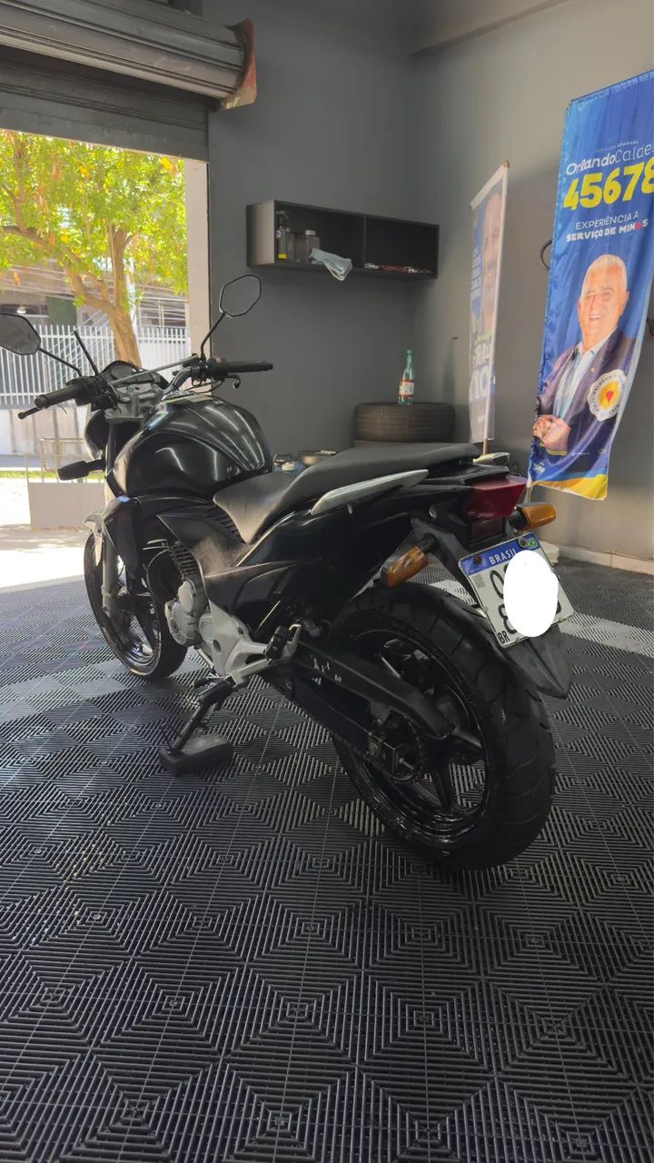  Honda CB300 - Foto 2