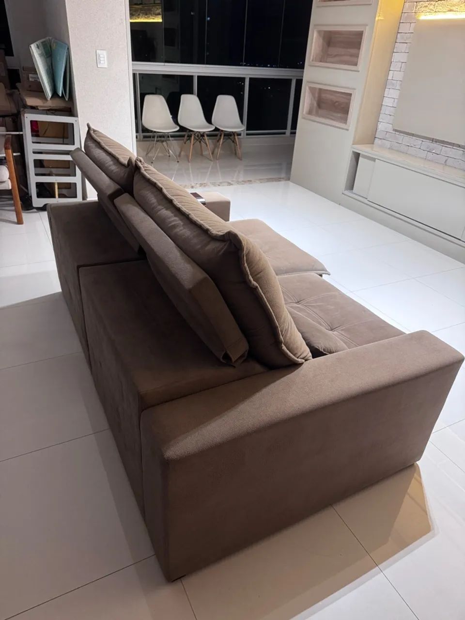 Sofá retrátil marrom - Foto 2
