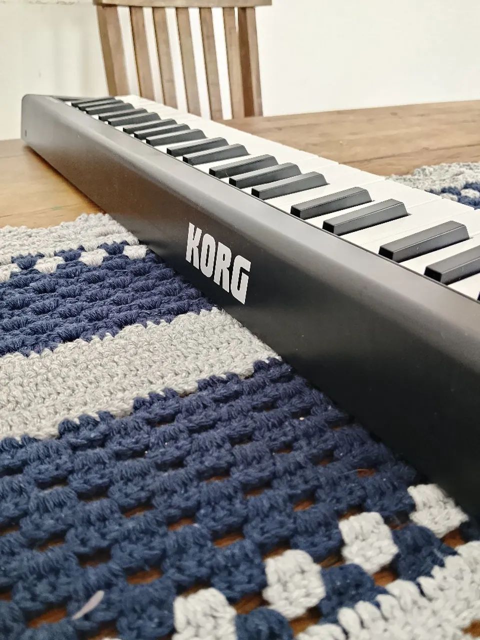 controlador Korg micro Key 61  - Foto 4