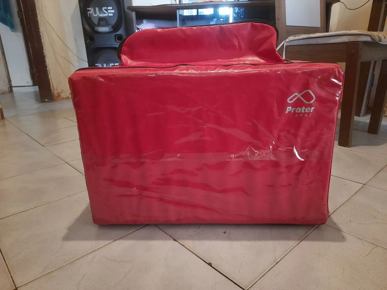 Mochila  isot  pizza 75 lts vm vermelha  - Foto 4