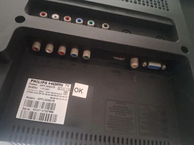 TV LED 40" Pol. PHILIPS - Foto 4