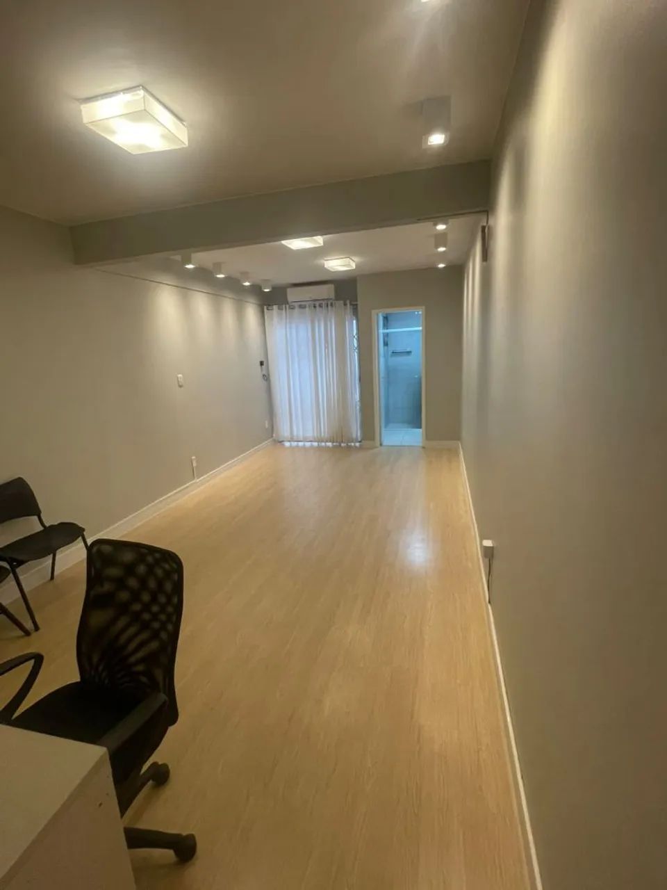 SALA COMERCIAL LOCAÇÃO BALNEÁRIO CAMBORIÚ  - Foto 4
