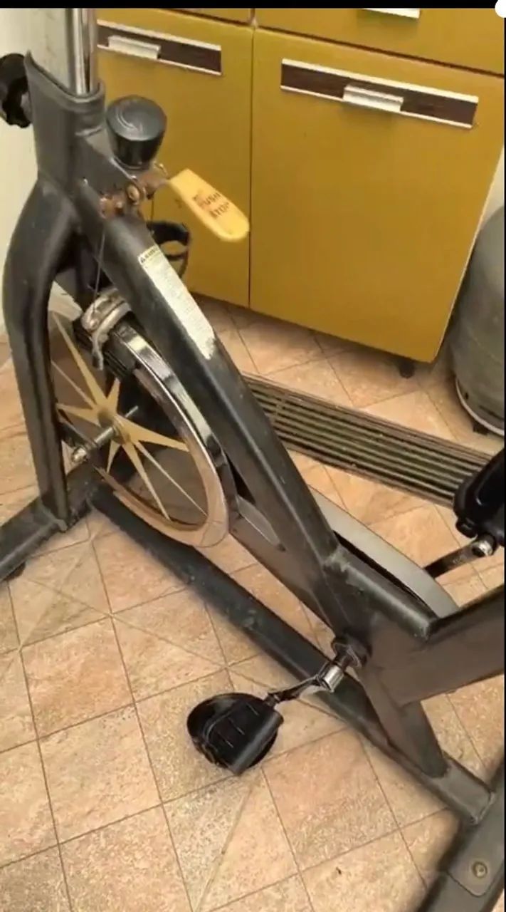 Bicicleta Ergométrica Spinning  - Foto 3