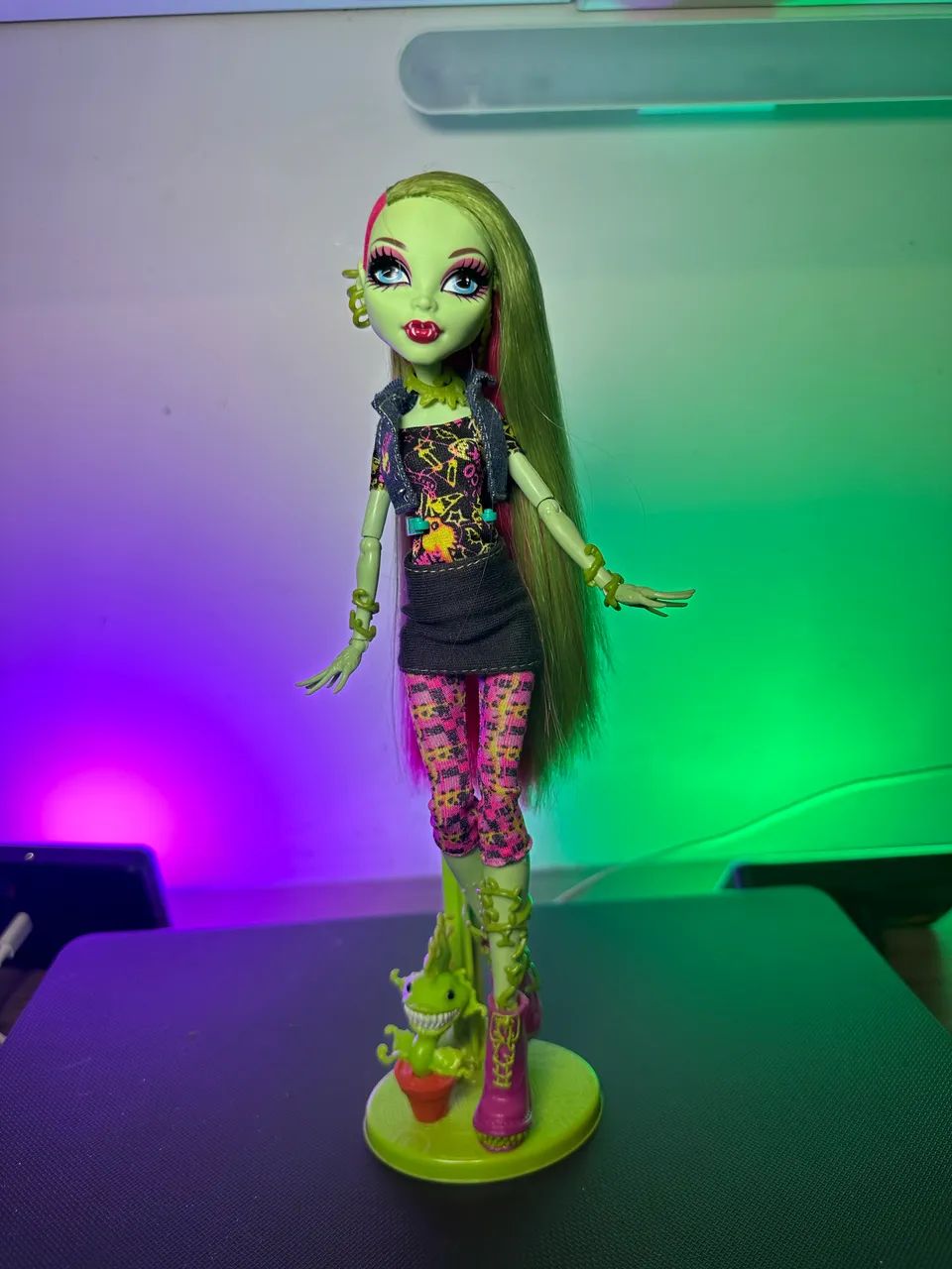 Boneca Monster High - Venus McFlytrap Básica W1 G1 - Foto 2