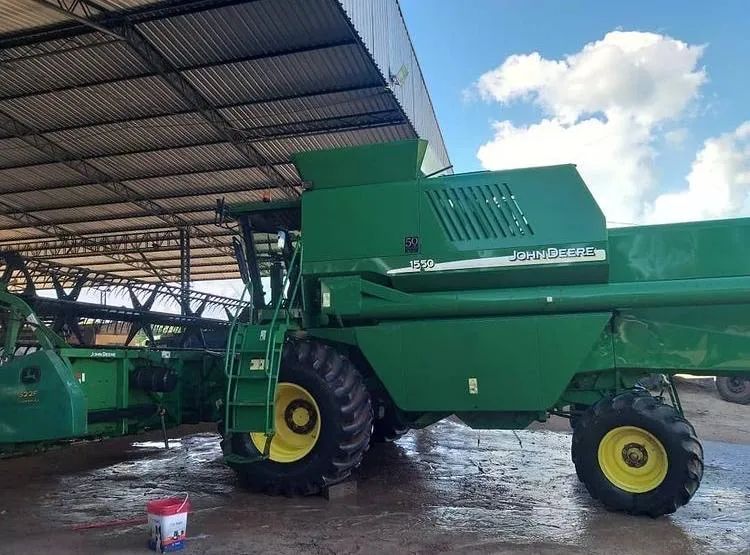 Colheitadeira Jhon Deere 1550 05/06 - Entrada 10% - Foto 4