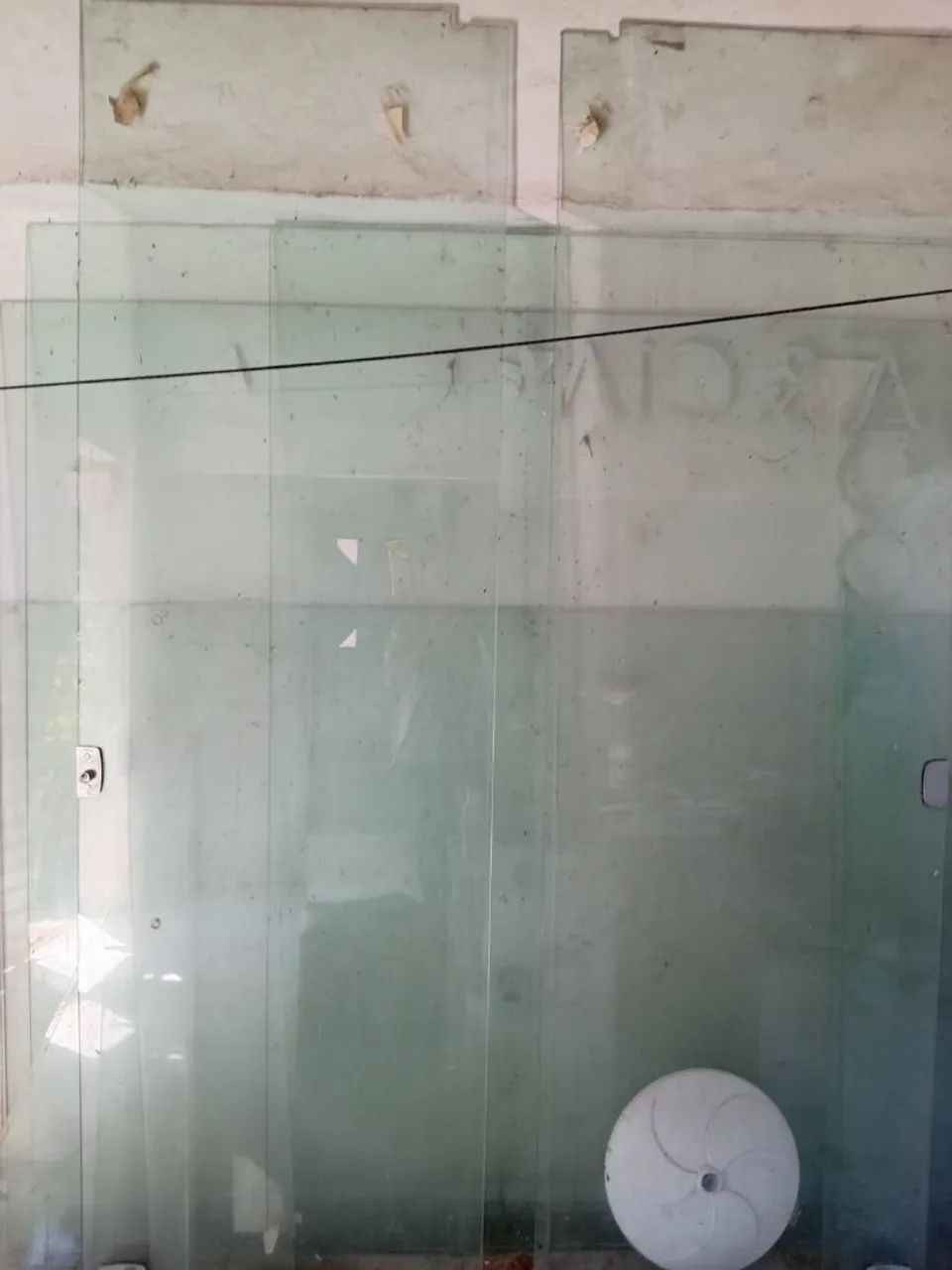 Vitrine,vidro temperado.