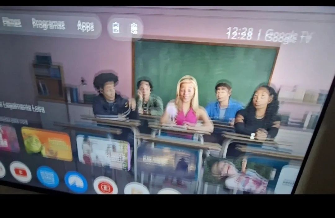 TV Philips com ponto a tela trêmula  - Foto 3