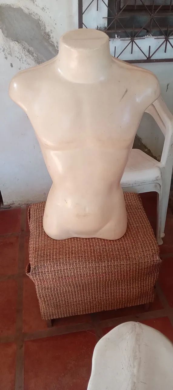 VENDO MANEQUINS - Foto 2