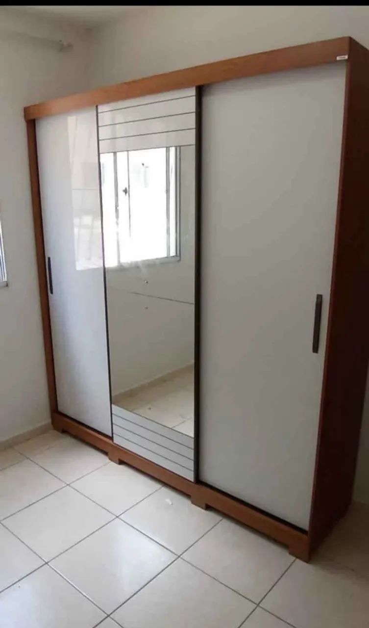 Guarda-Roupa 3 Portas 