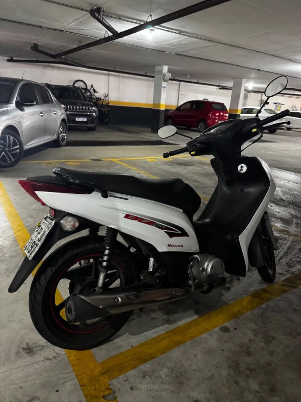 Moto Semi Nova Bem Conservada  - Foto 2