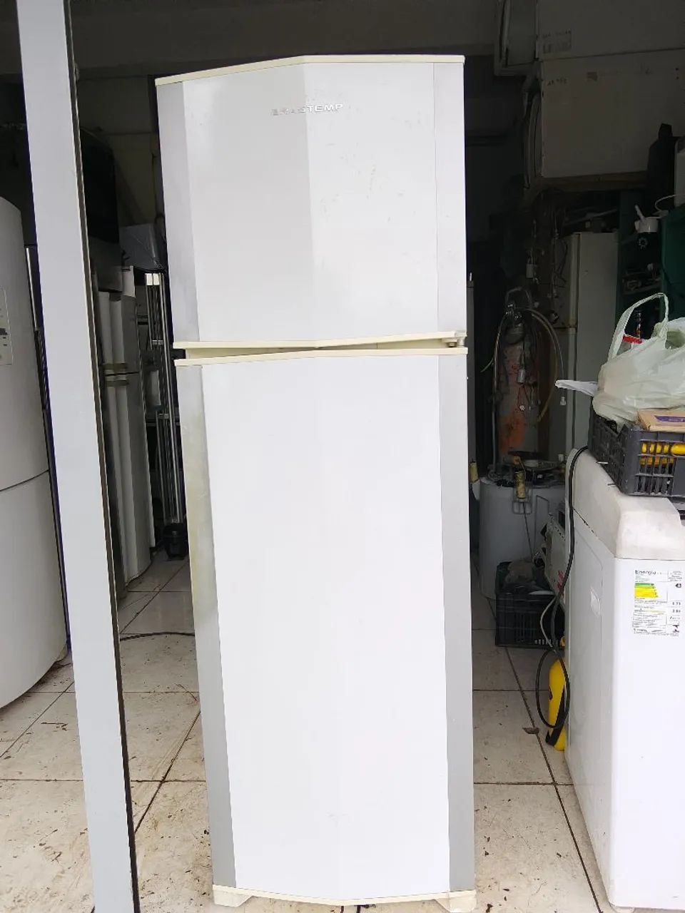 Geladeira Brastemp 127 volts funcionando perfeitamente - Foto 3