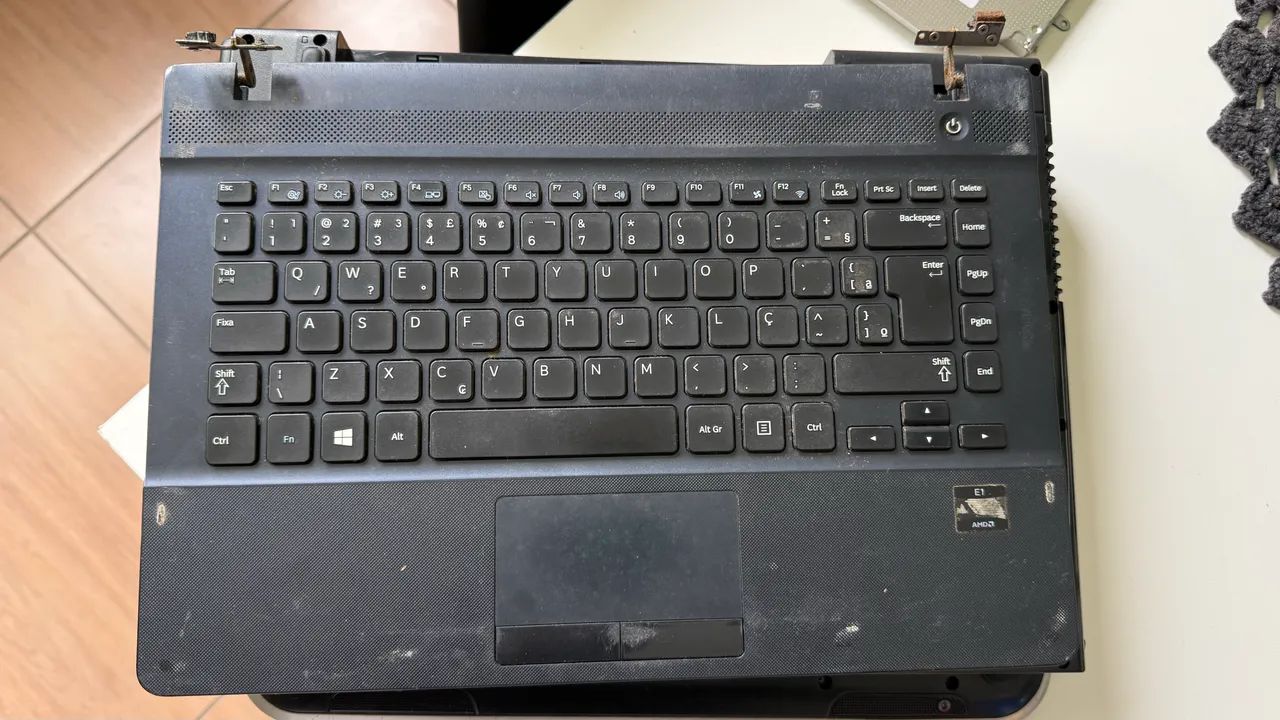 Para peças Samsung ATIV Book 2, modelo NP275E4E