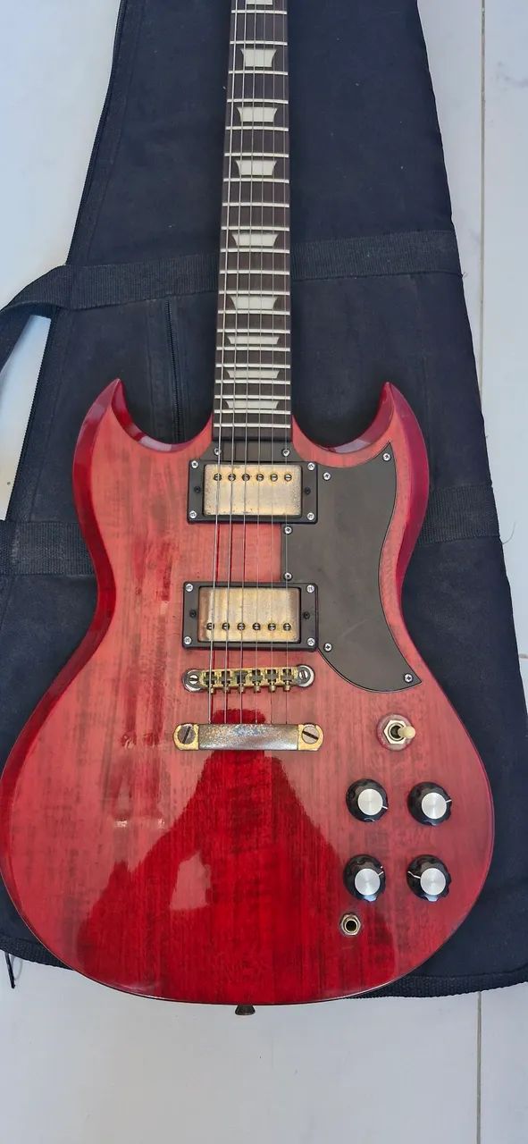 Guitarra Streimberg com capa - Foto 2