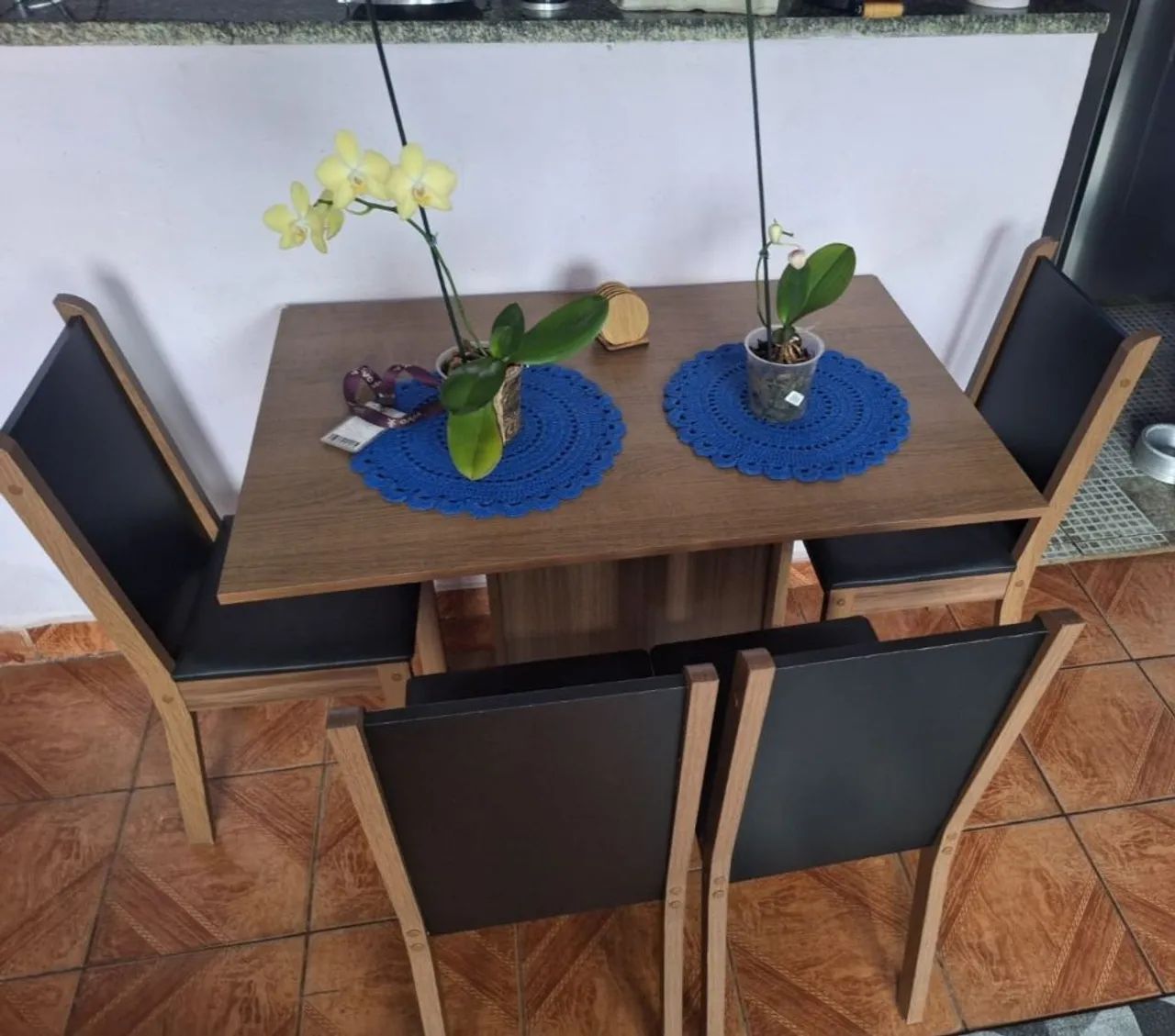 Conjunto de Jantar com Mesa e 4 Cadeiras - Tampo de Madeira - Foto 5